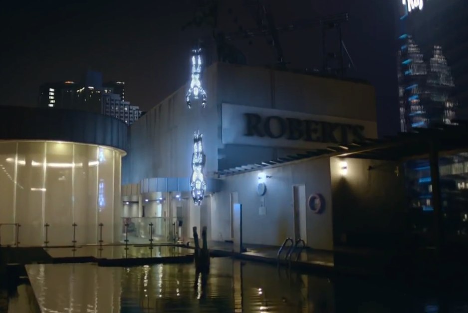 Lexus - Strobe - culturepub