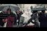 poster-21671-assassin-s-creed-revelations-ezio-cherche-une-arme-68x45