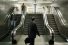 poster-22484-axa-prevention-un-homme-se-prend-un-coup-de-vieux-dans-le-metro-68x45