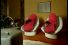 poster-9103-barry-comfort-chaussons-ronflements-68x45